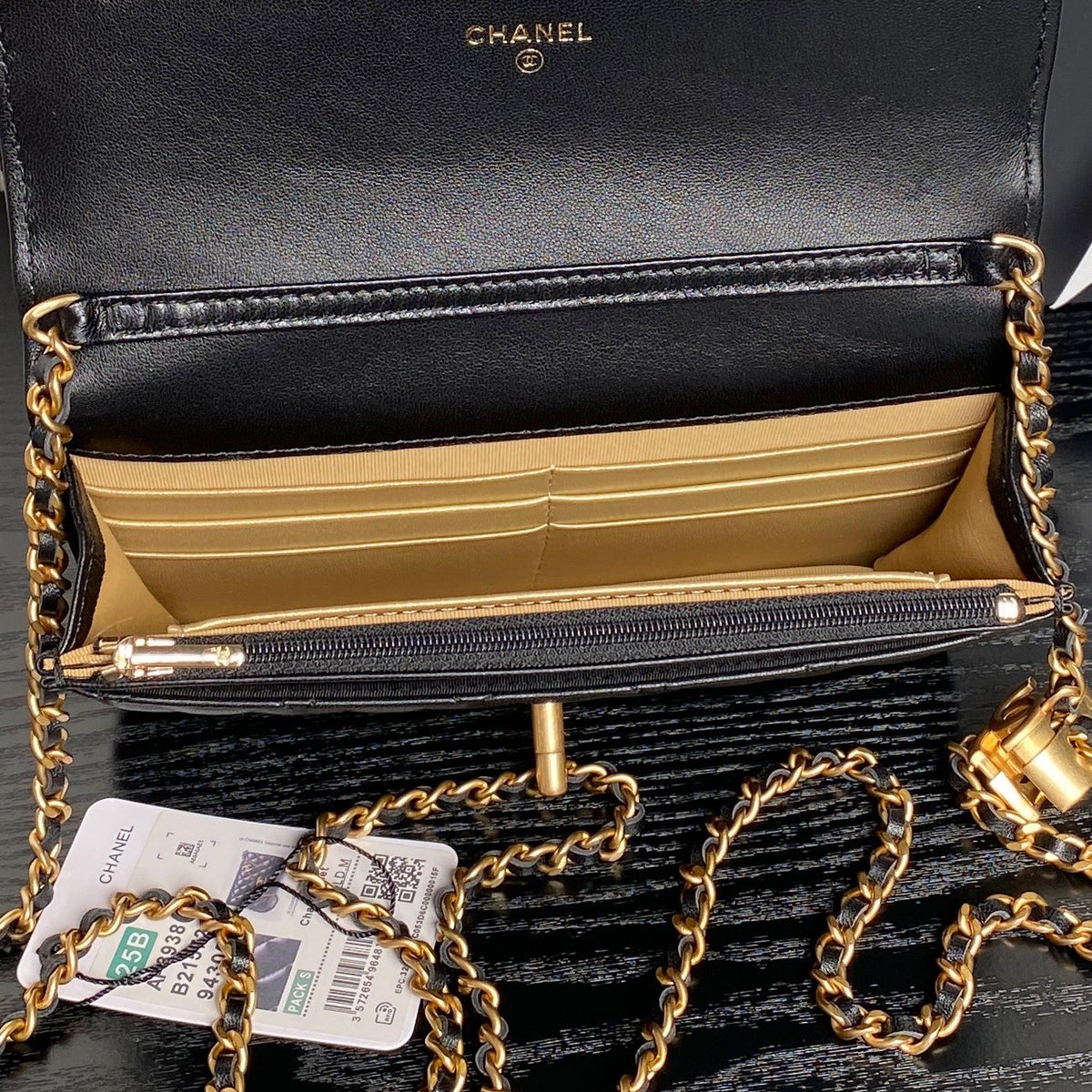 Chanel 2025 Bag Black Gold 19cm Lambskin 269234