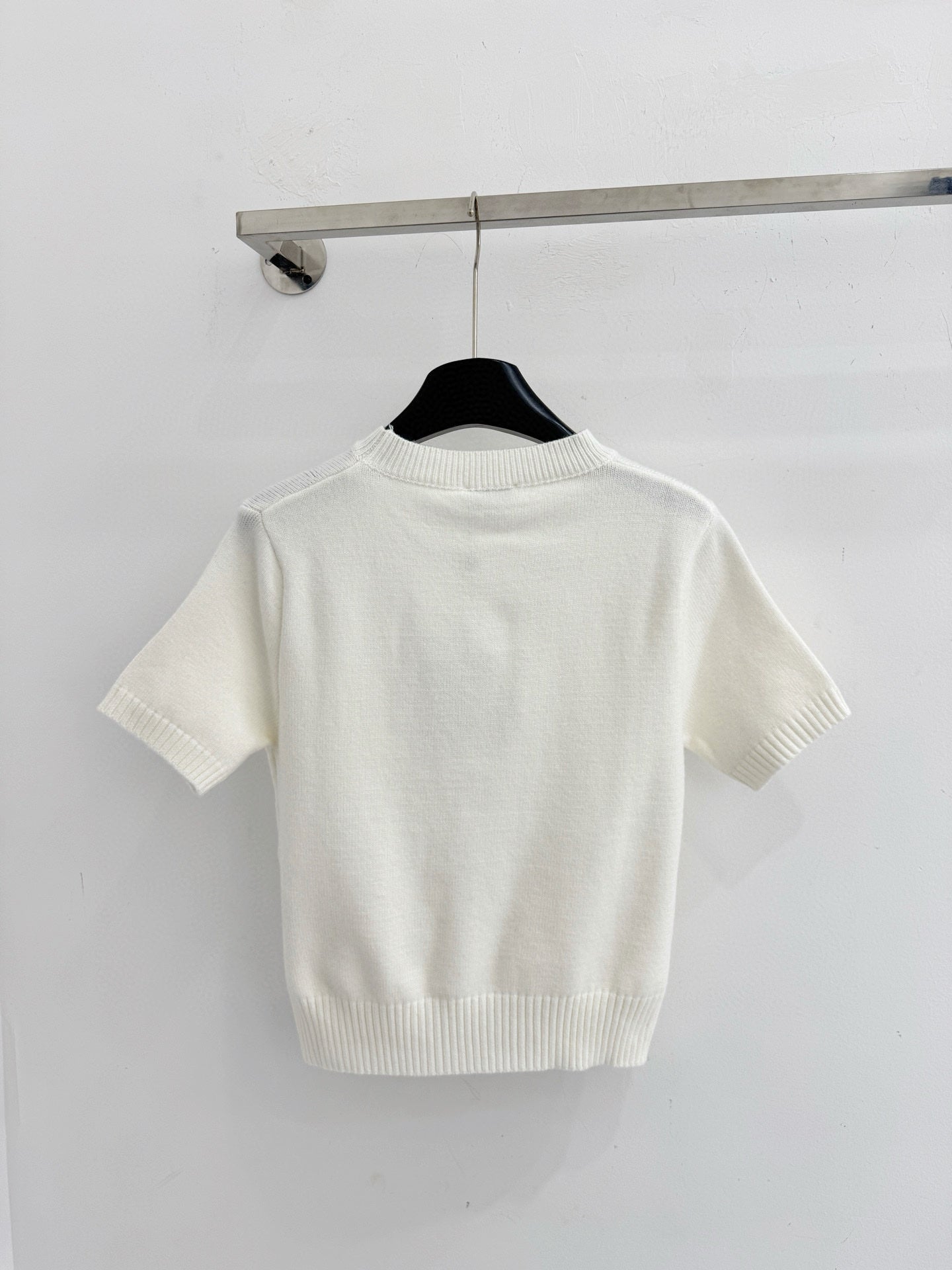Chanel 2026 Bow Lace Trim Knit Short-Sleeve Top Black and White Wool 150436