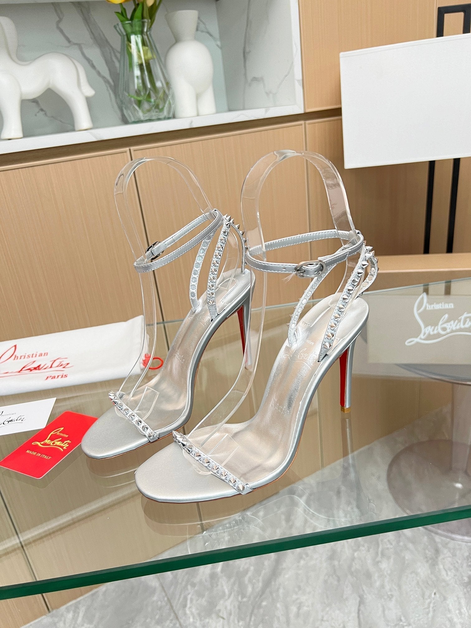 CL So Me 105 mm Strappy Sandal Silver Imported Rivets with Sheepskin 251016