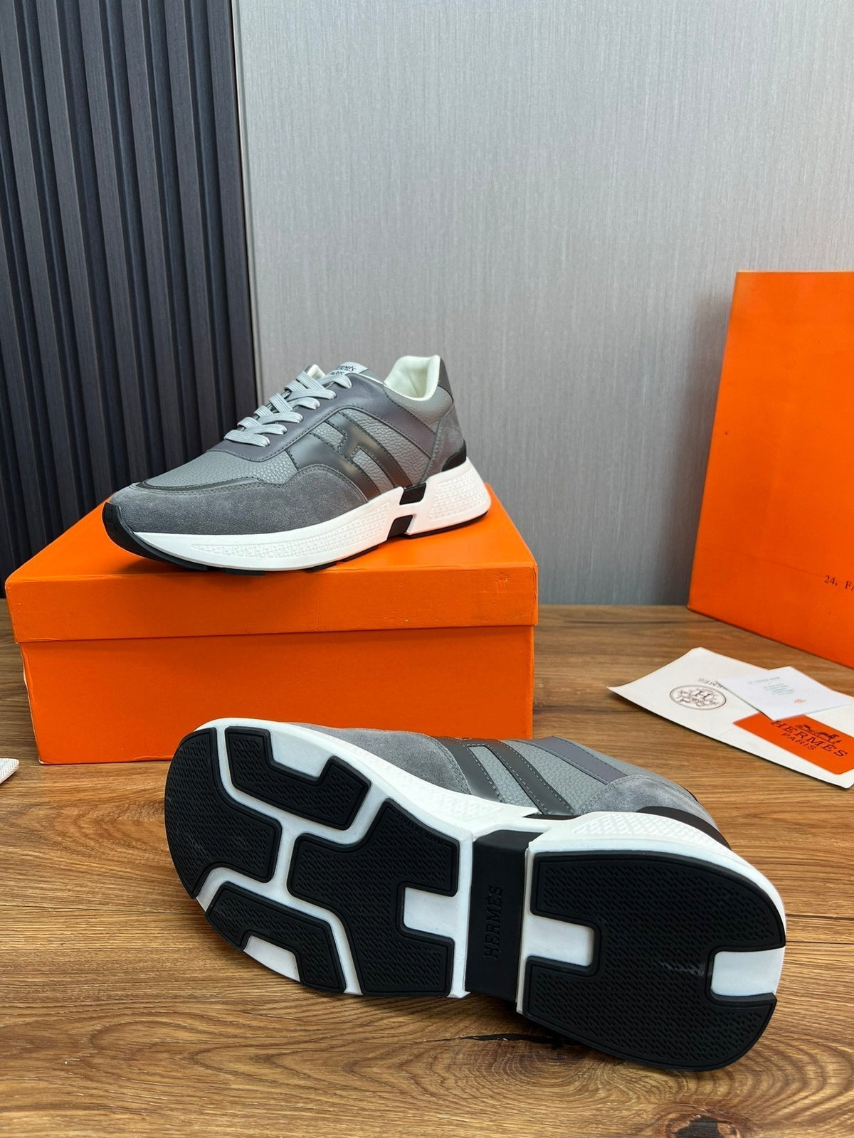 HM Men's Sneaker Grey Cowhide Suede 936369