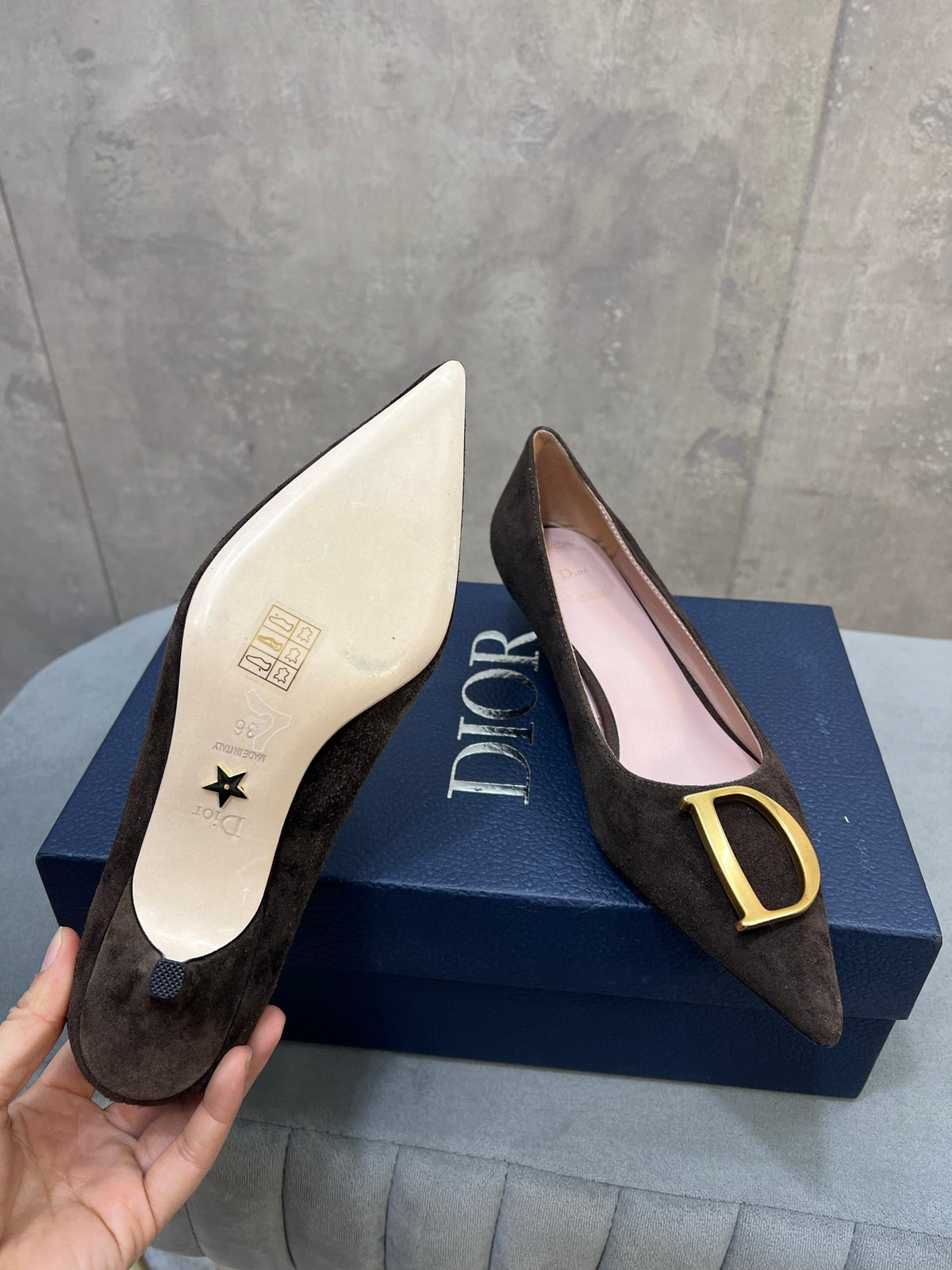 CD 26 High-Heeled 40 Pumps Dark Brown Suede 594582