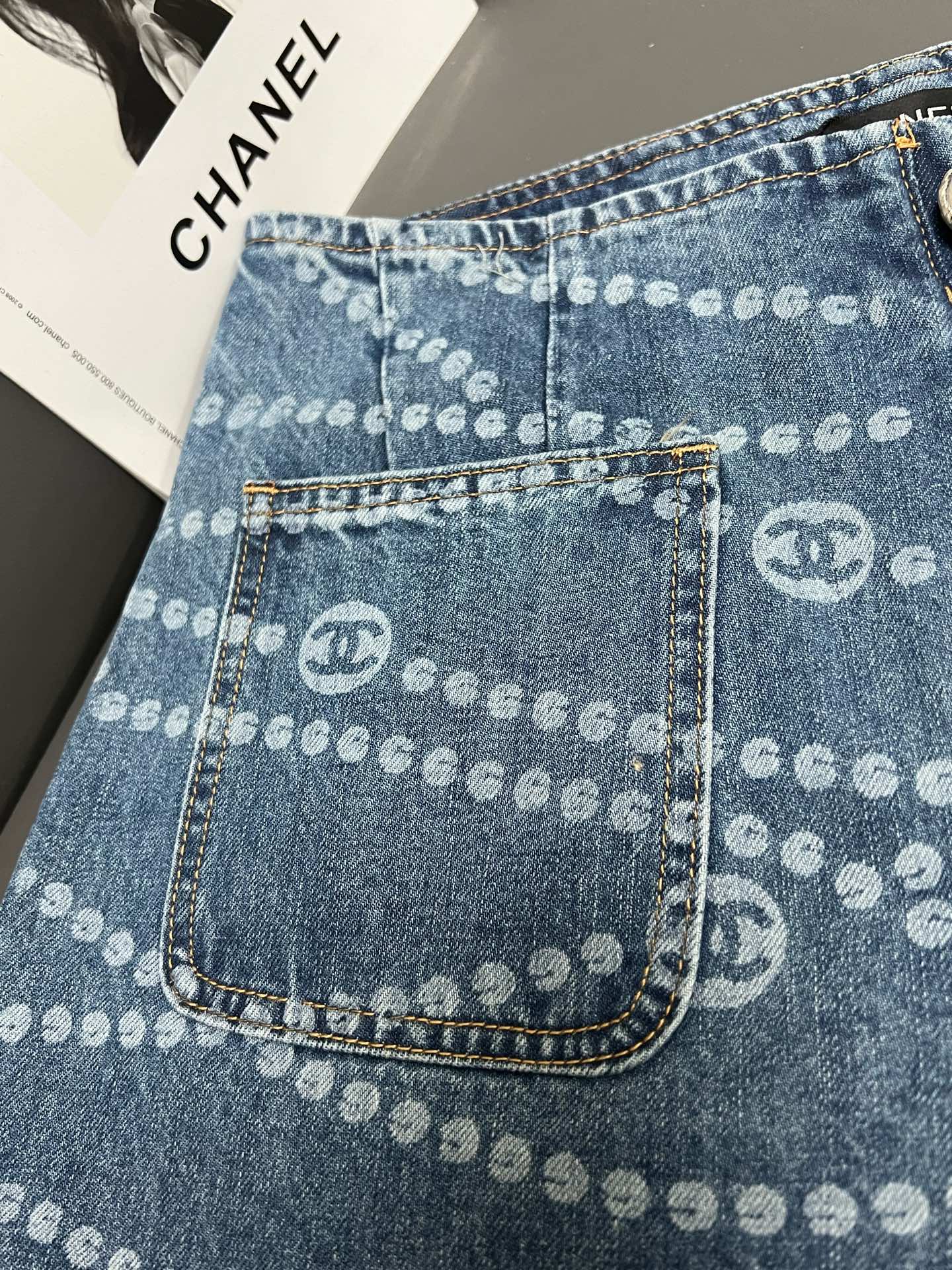 CC 25 Printed Blue White Washed Short Denim