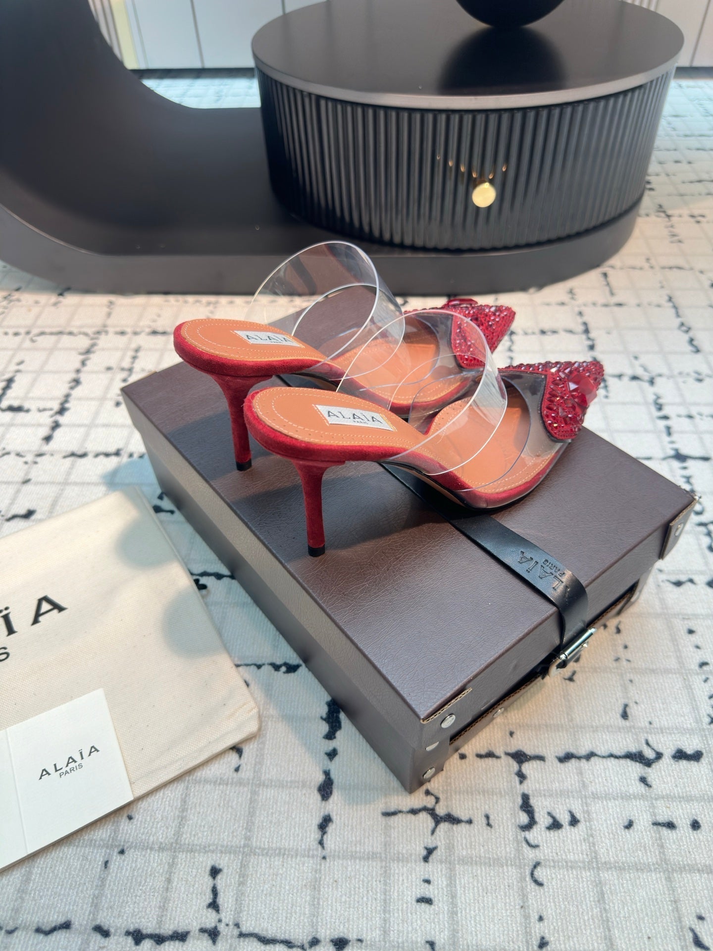 Alaia Heart With Crystals 90mm Heels Mules Red Sheepskin  800949