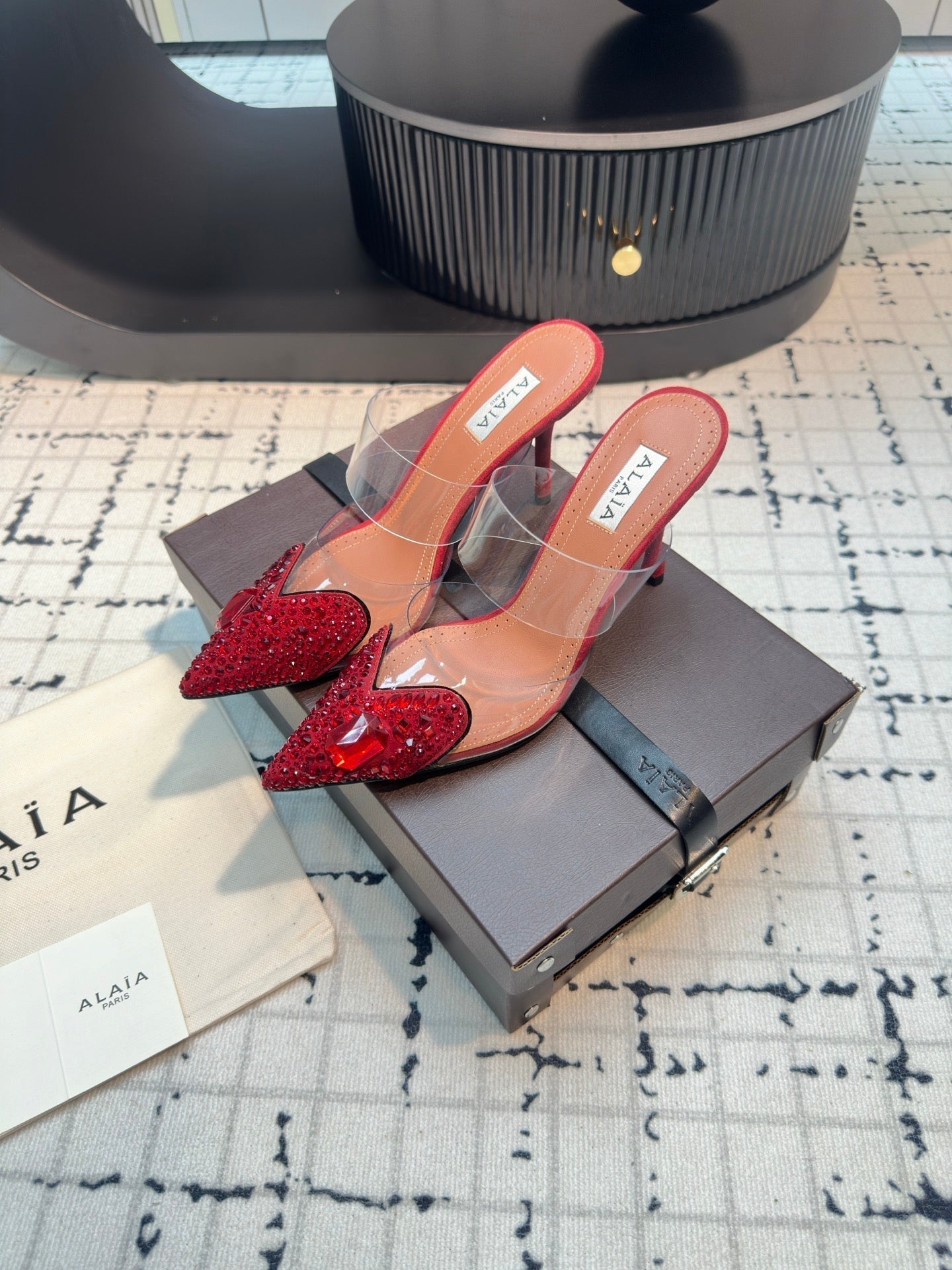Alaia Heart With Crystals 90mm Heels Mules Red Sheepskin  800949