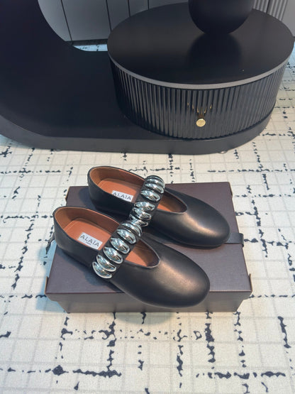 Alaila Ballet Flats In Black Cowhide 895229