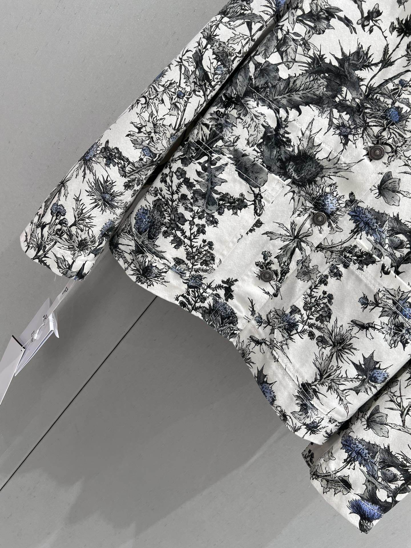 CD 25 Plant Flower Print Denim Jacket White Gray Cotton 205152