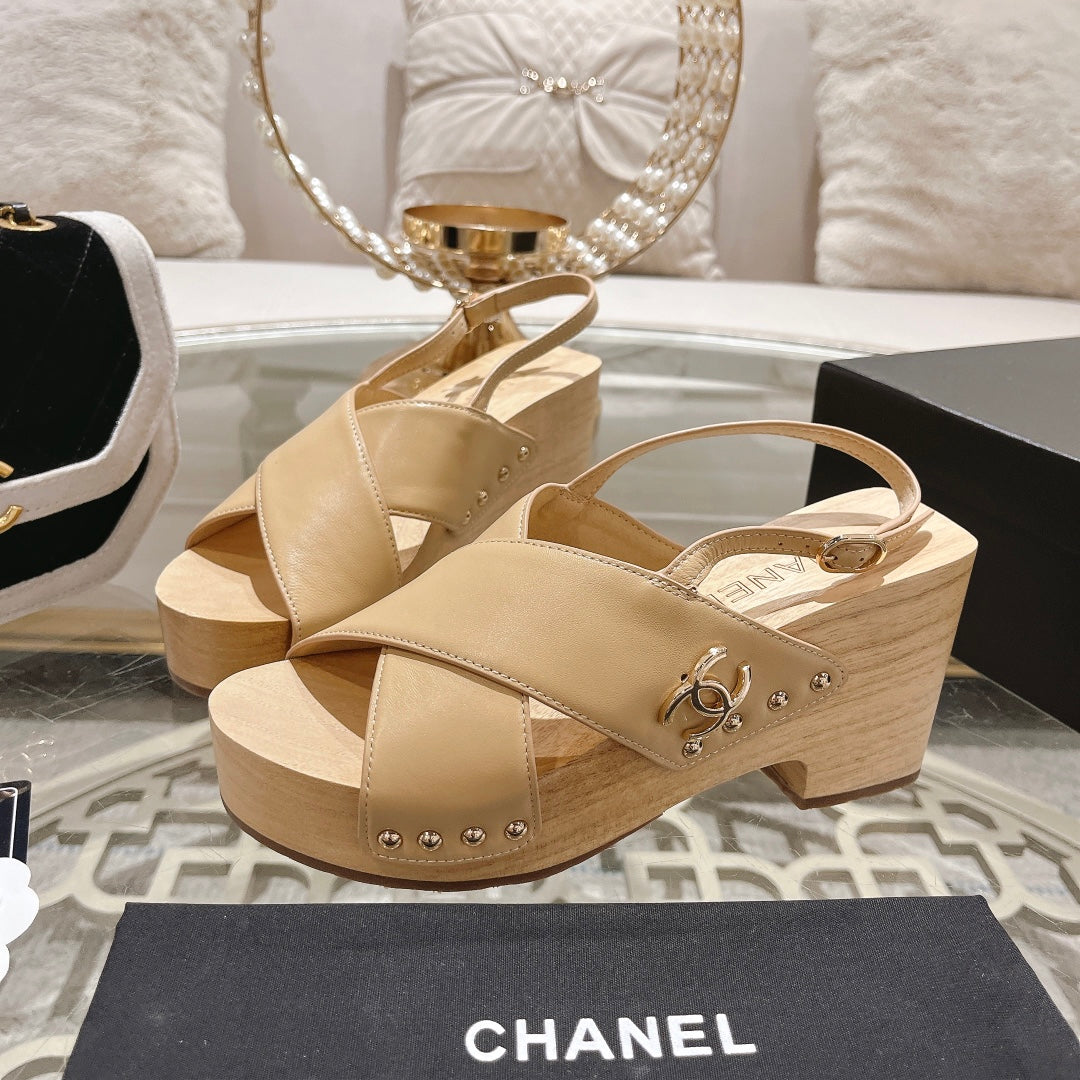 platform sandal 90 cross beige calfskin