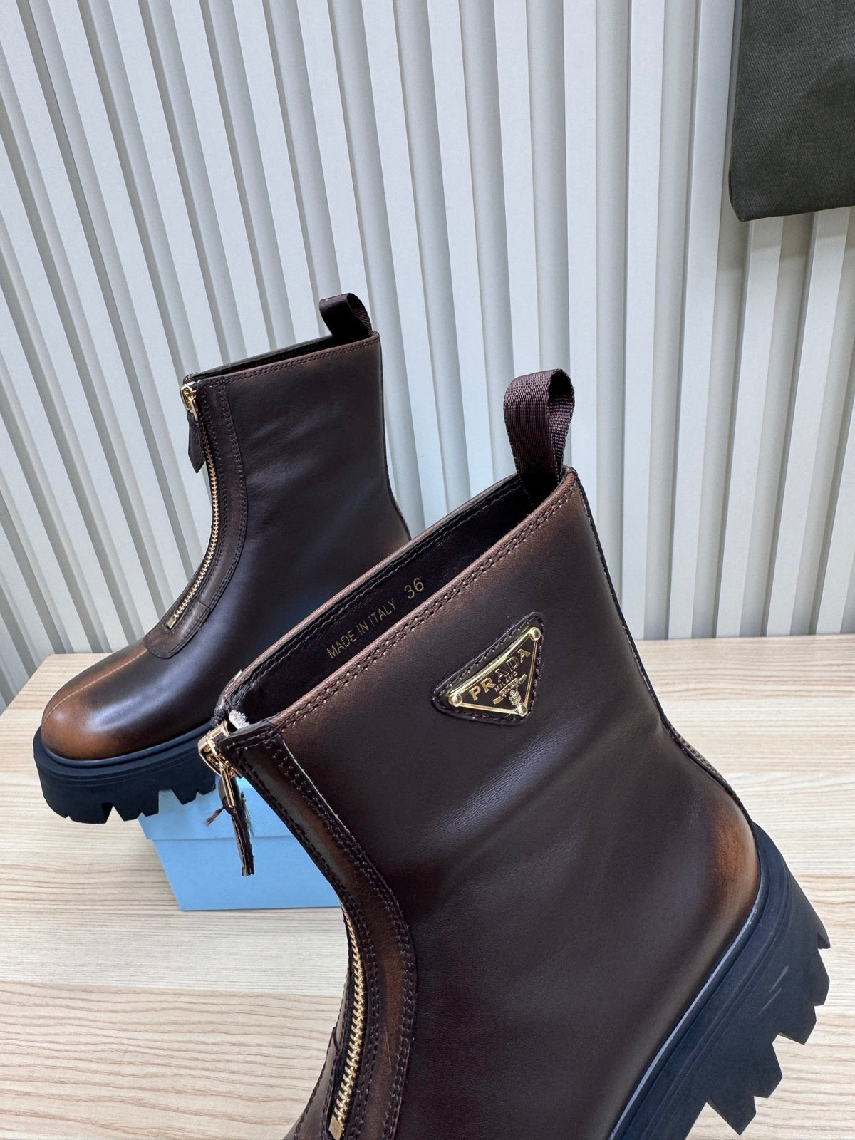 PRA Martin boots dark chocolate brown sheepskin 443648