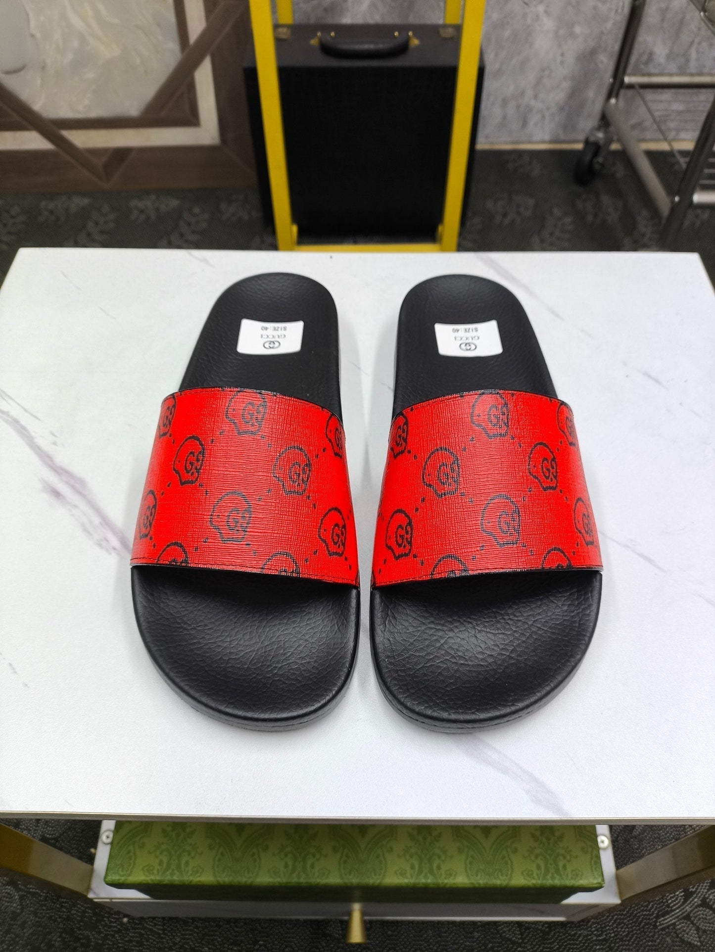 GG Men's Slide Red Sheepskin 535408