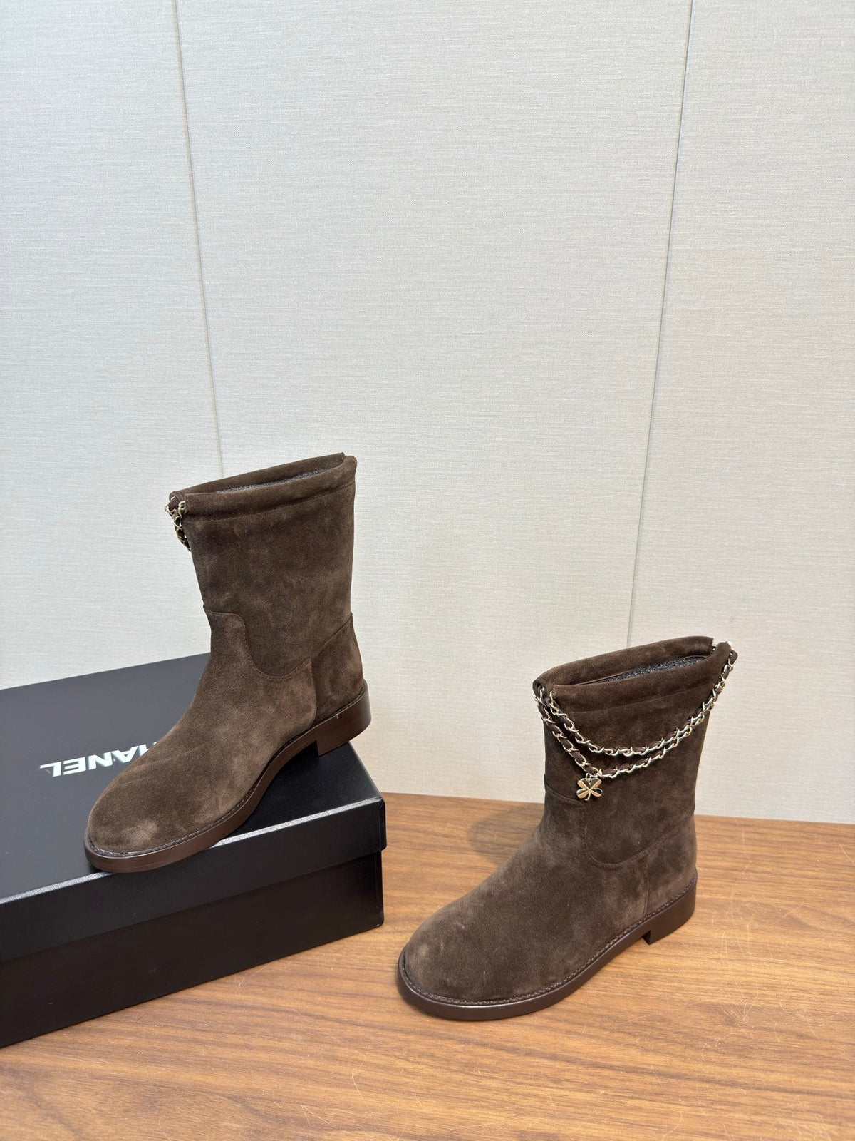 Chanel 25 Boot Brown Suede 465612