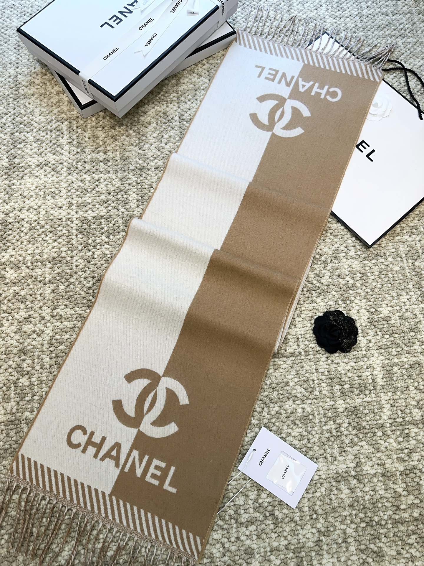 CC Scarf 184 CM In Light Brown Mix White Wool Jacquard 424861