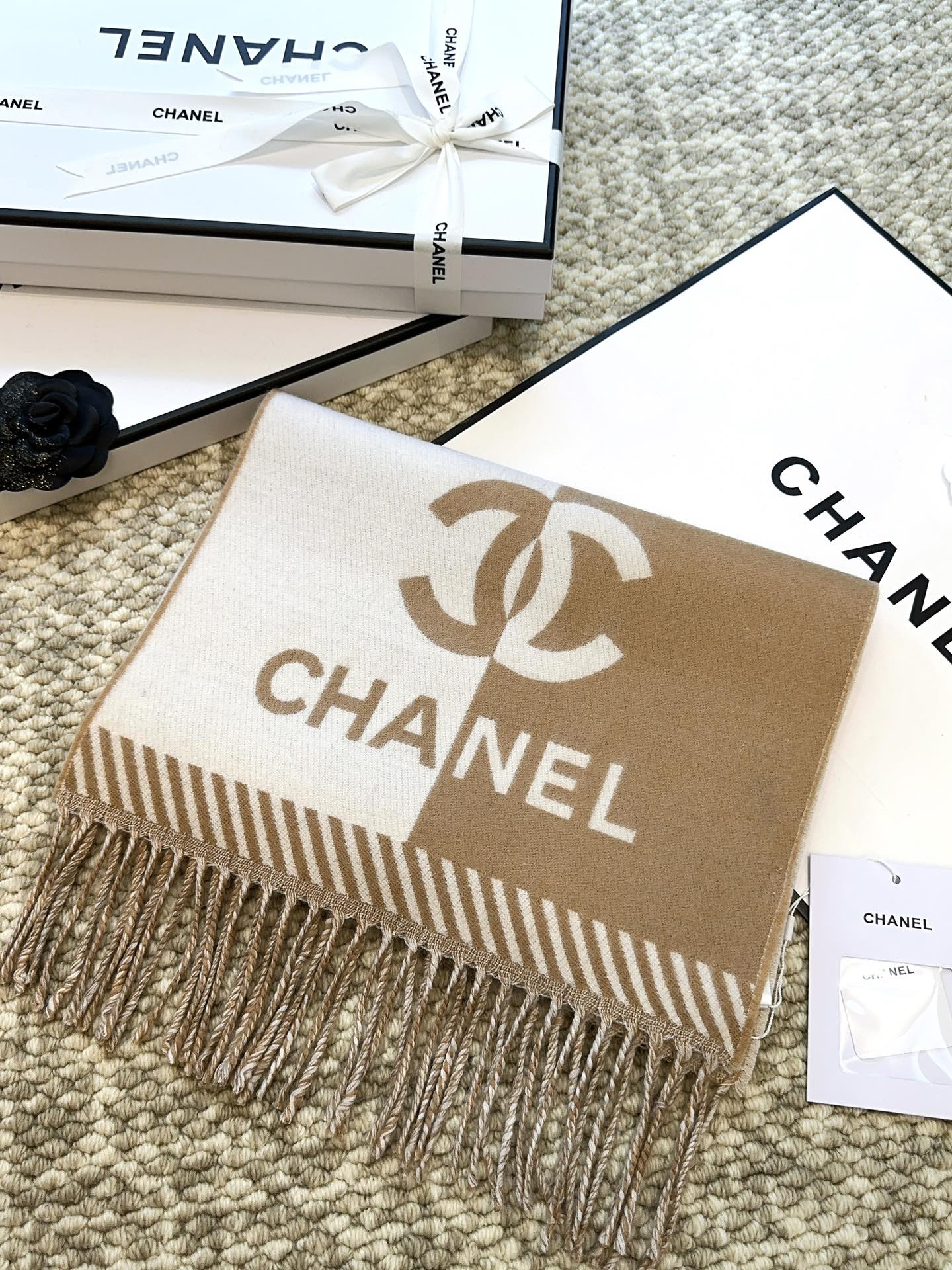 CC Scarf 184 CM In Light Brown Mix White Wool Jacquard 424861