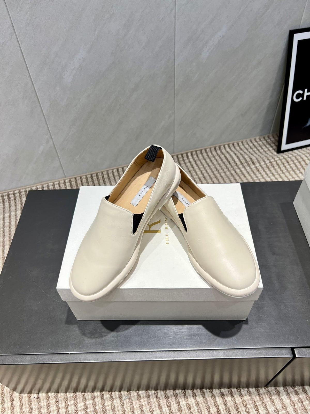 The Row 2025 Loafer Cream Cowhide 540487