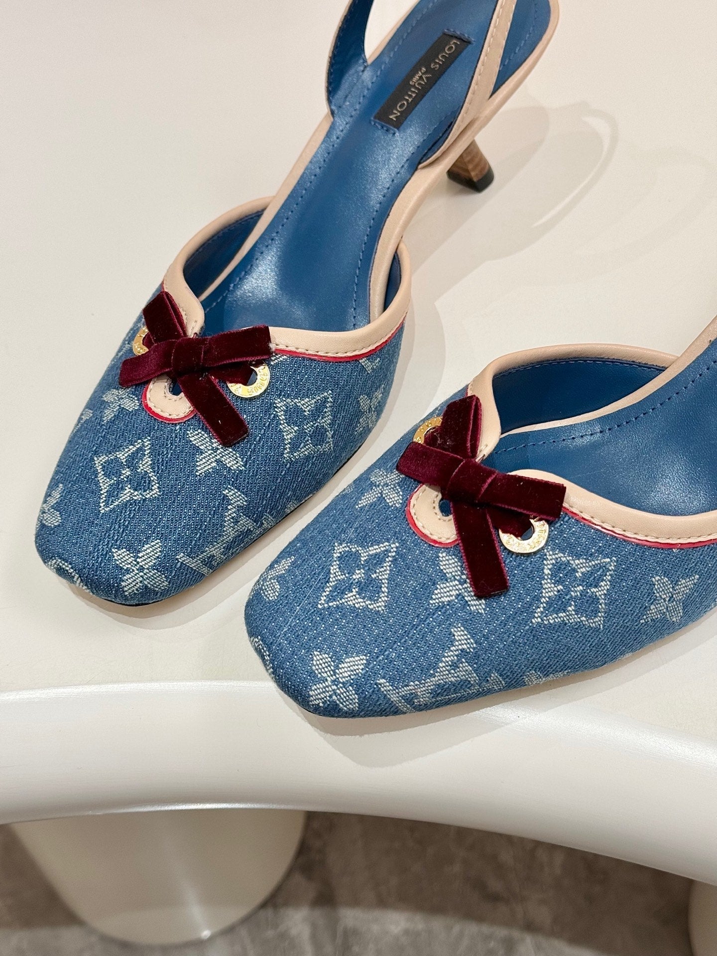 LV 26ss Slingback 60 Blue Denim Cowhide 664896