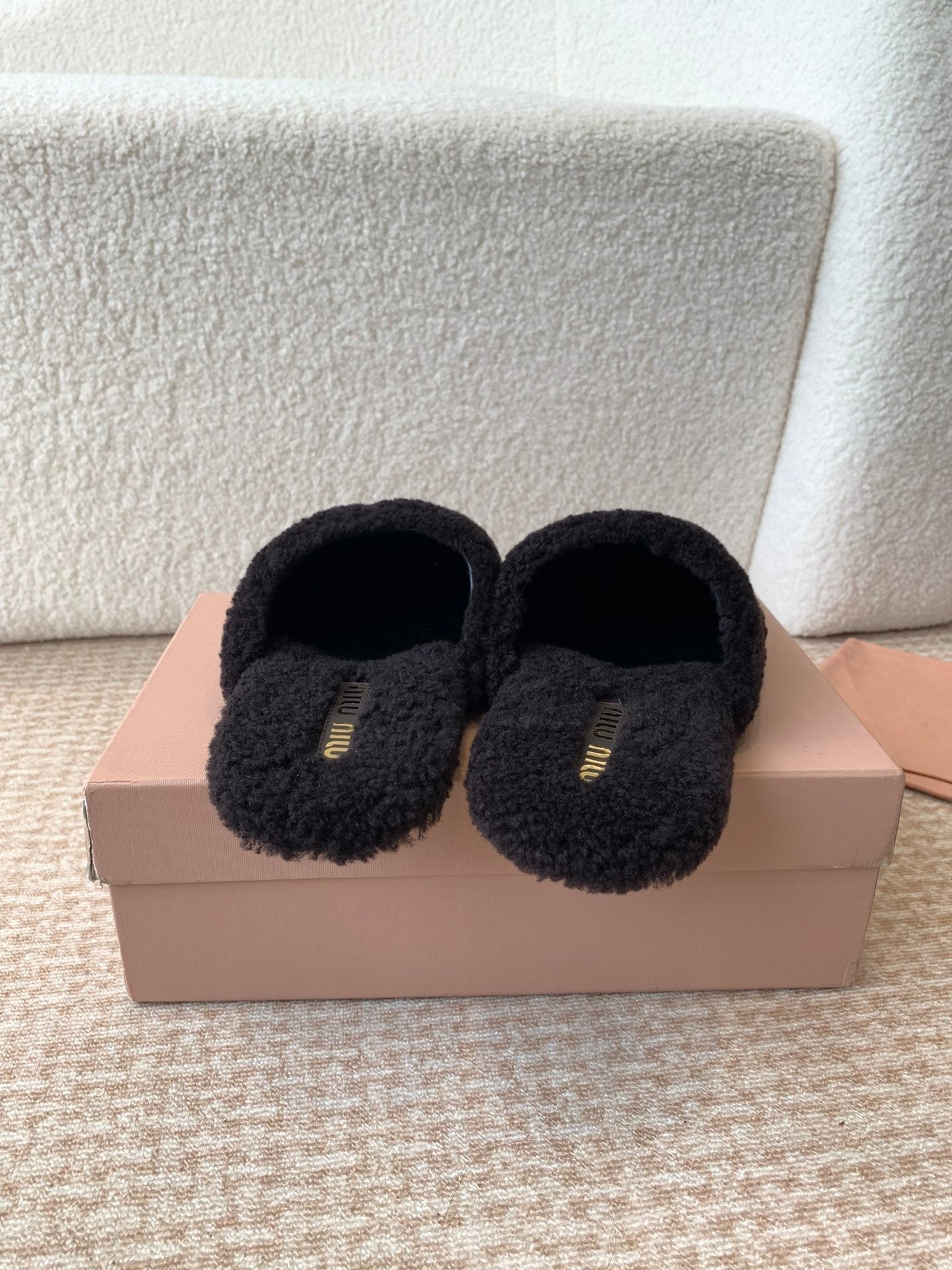Miu Fur Slippers Black Wool