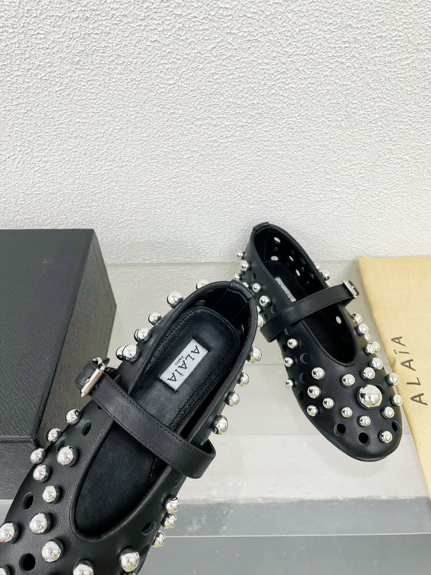Alaila Ballet Flats In Black Lambskin Beaded  897246