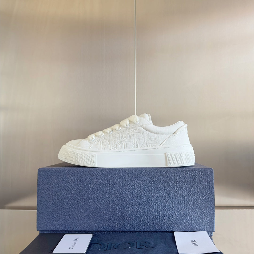 CD B33 Sneaker 40mm White Monogram Cowhide
