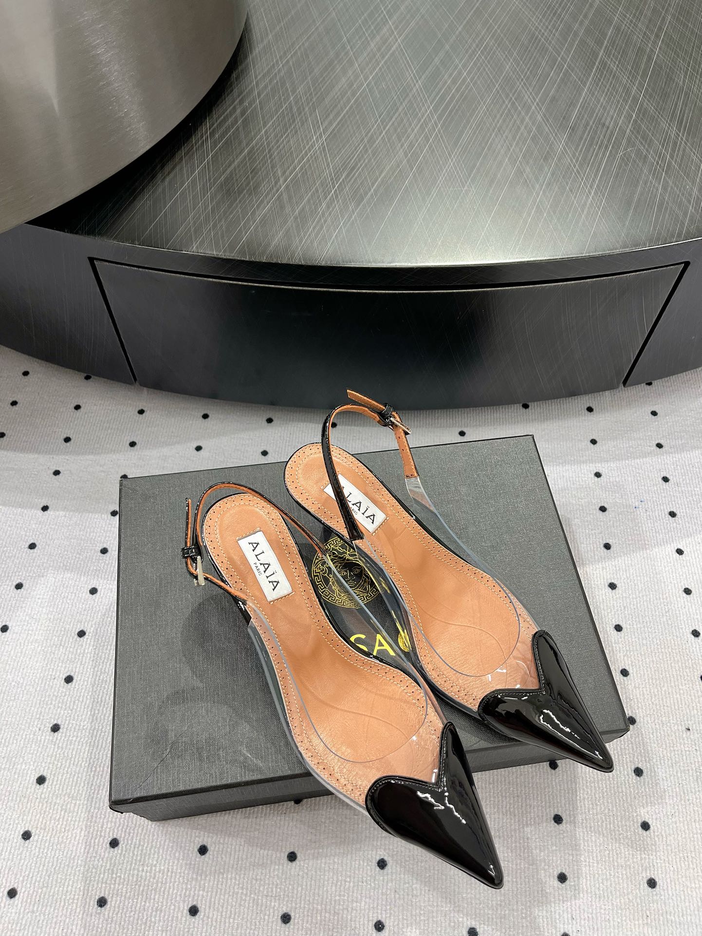 Alaila Le CÅ“ur Slingbacks 60mm In Black Glossy Lambskin 954833