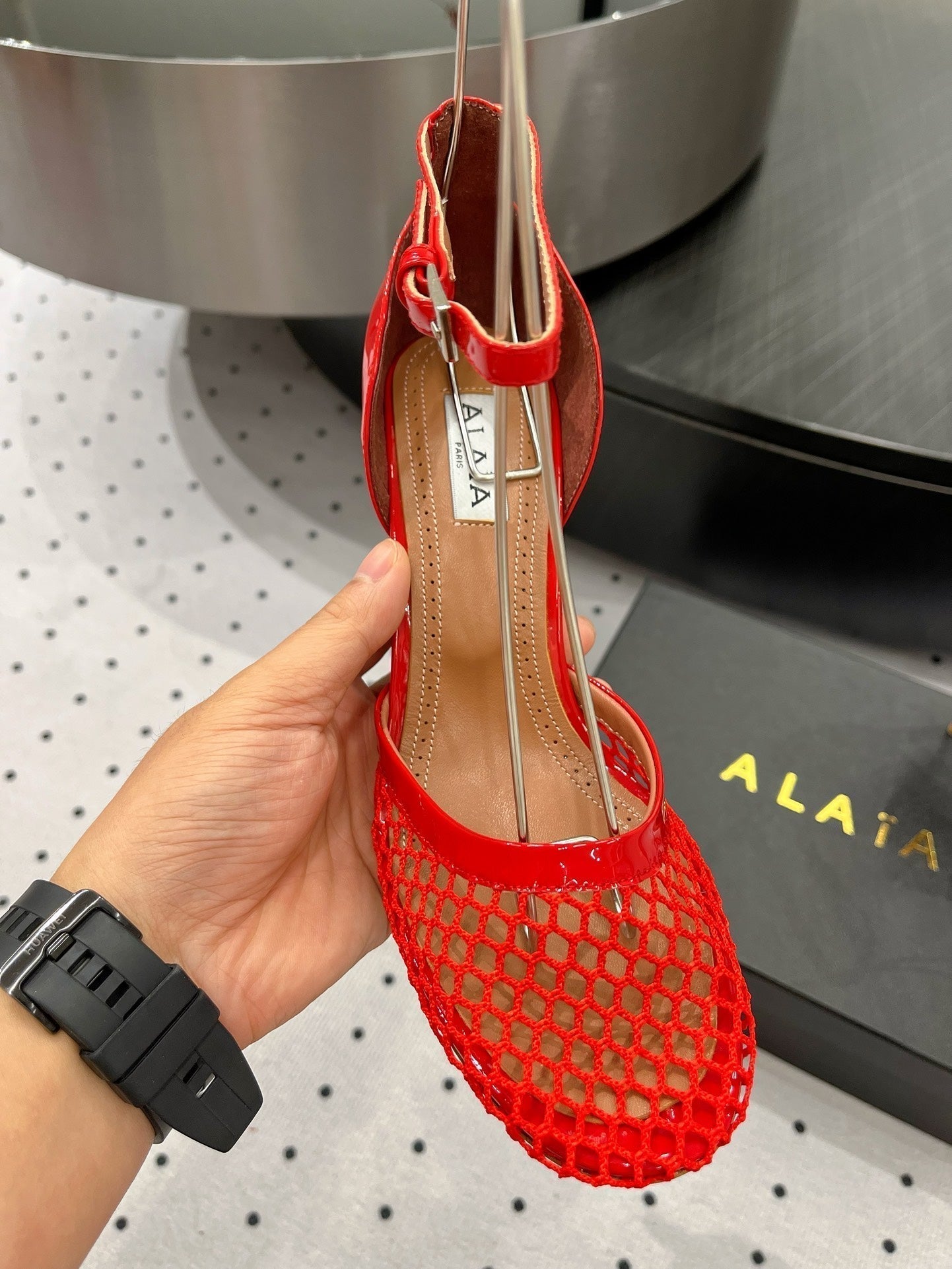 Alaila High Fishnet Pumps 90mm In Red Mesh Fabric  954854
