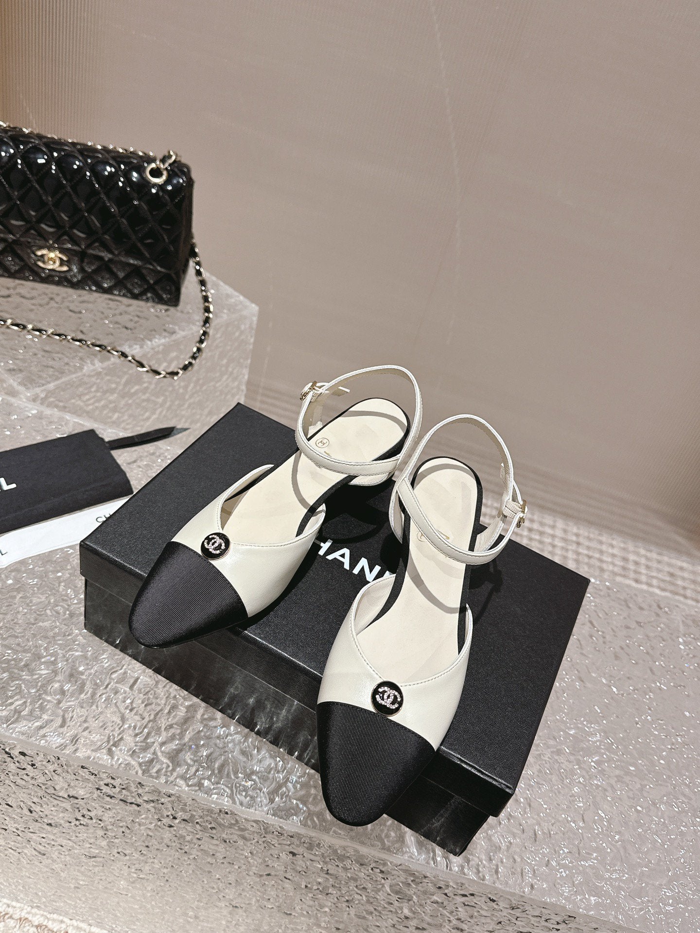 slingbacks 45 white black lambskin grosgrain