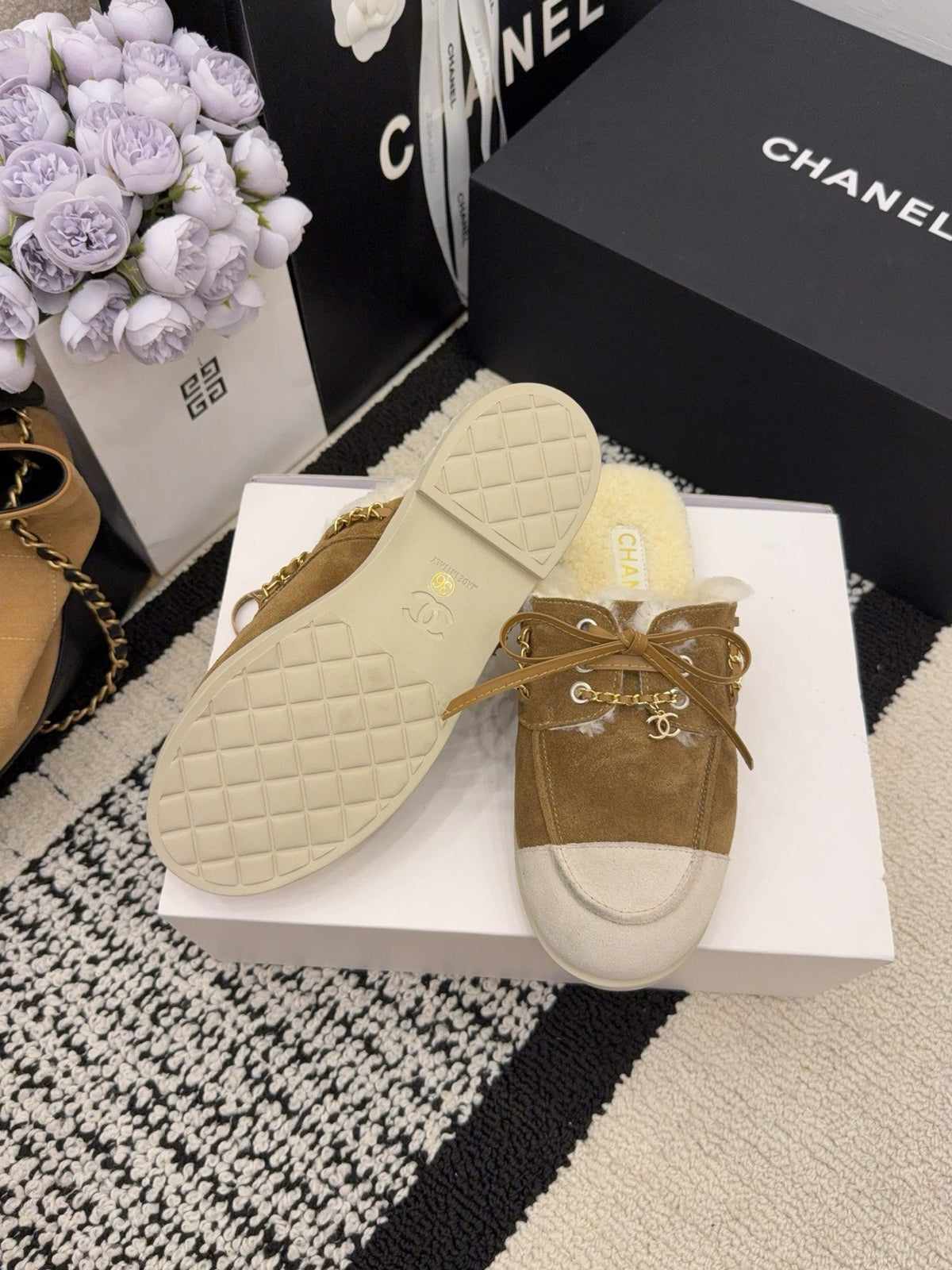 CC 26 Shearling Slip-on Loafer Tan White Suede Wool 588717