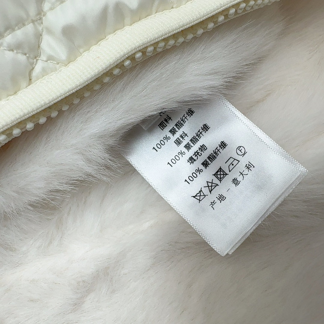 CD 25 Plaid Quilted Clothing Set White Polyester