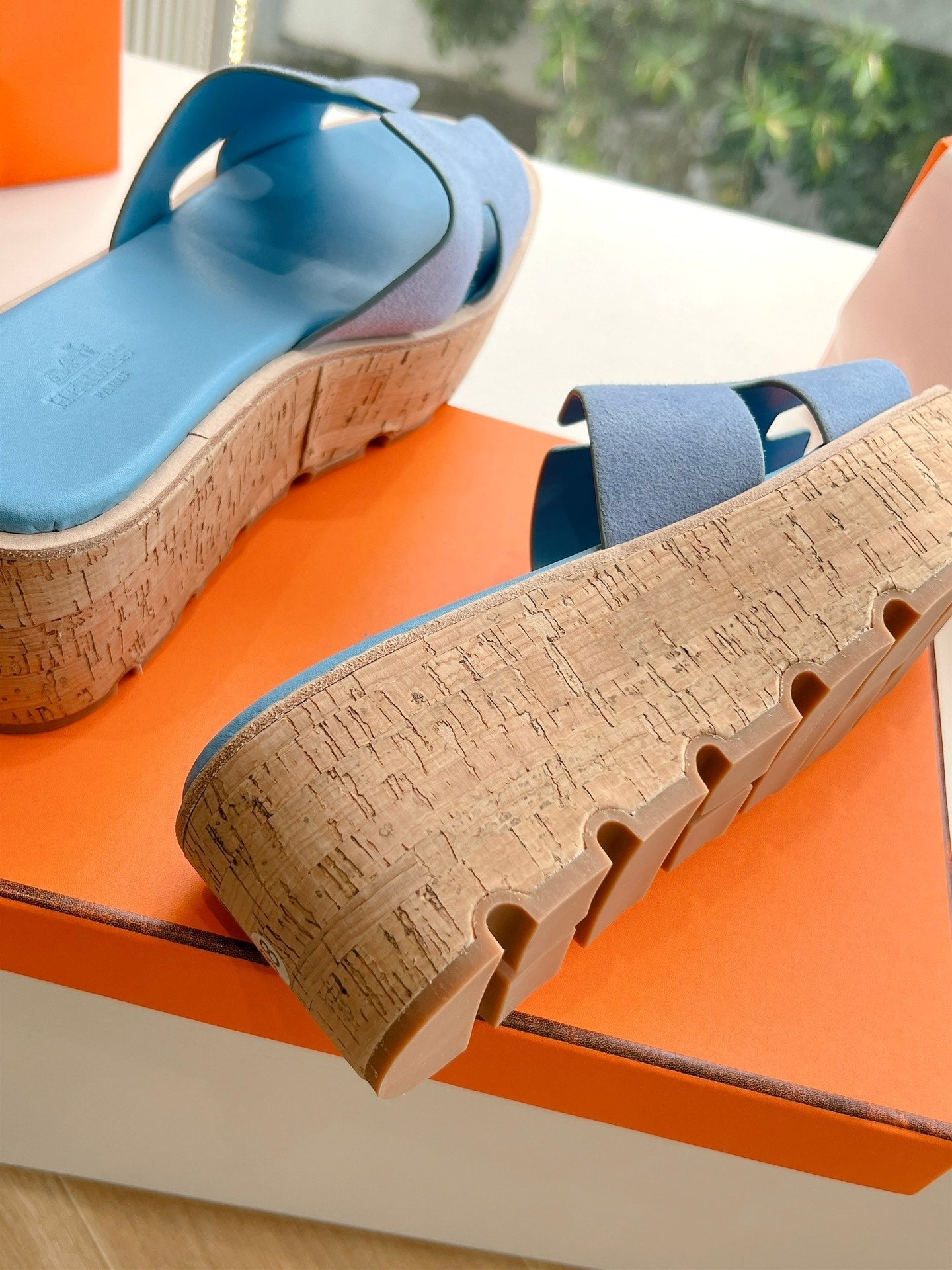 EZE 65 SANDAL SKY BLUE SUEDE