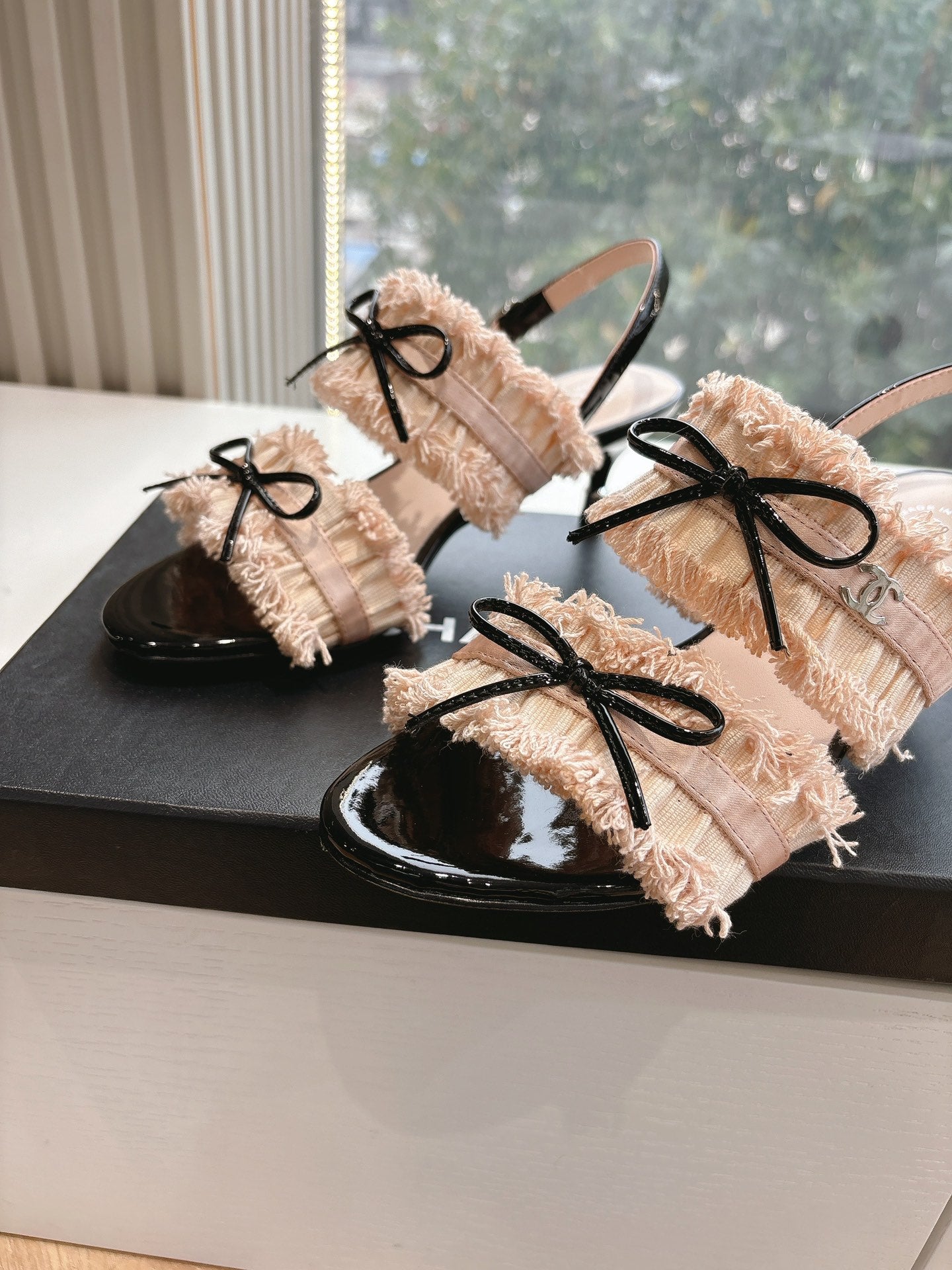CC Sandals with bow tie Nude 4,5cm Lambskin  202872