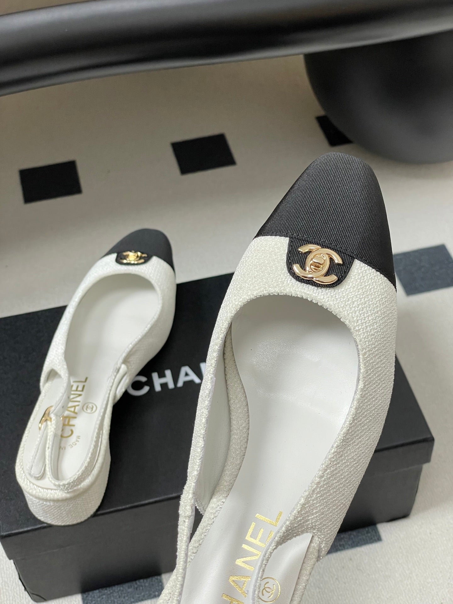 Chanel 25 Slingback Black White Lambskin Fabric 473211