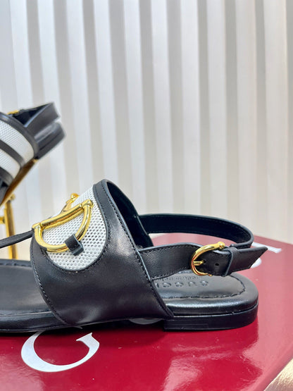 GC 25 Thong Sandal Black  Canvas Sheepskin 294672