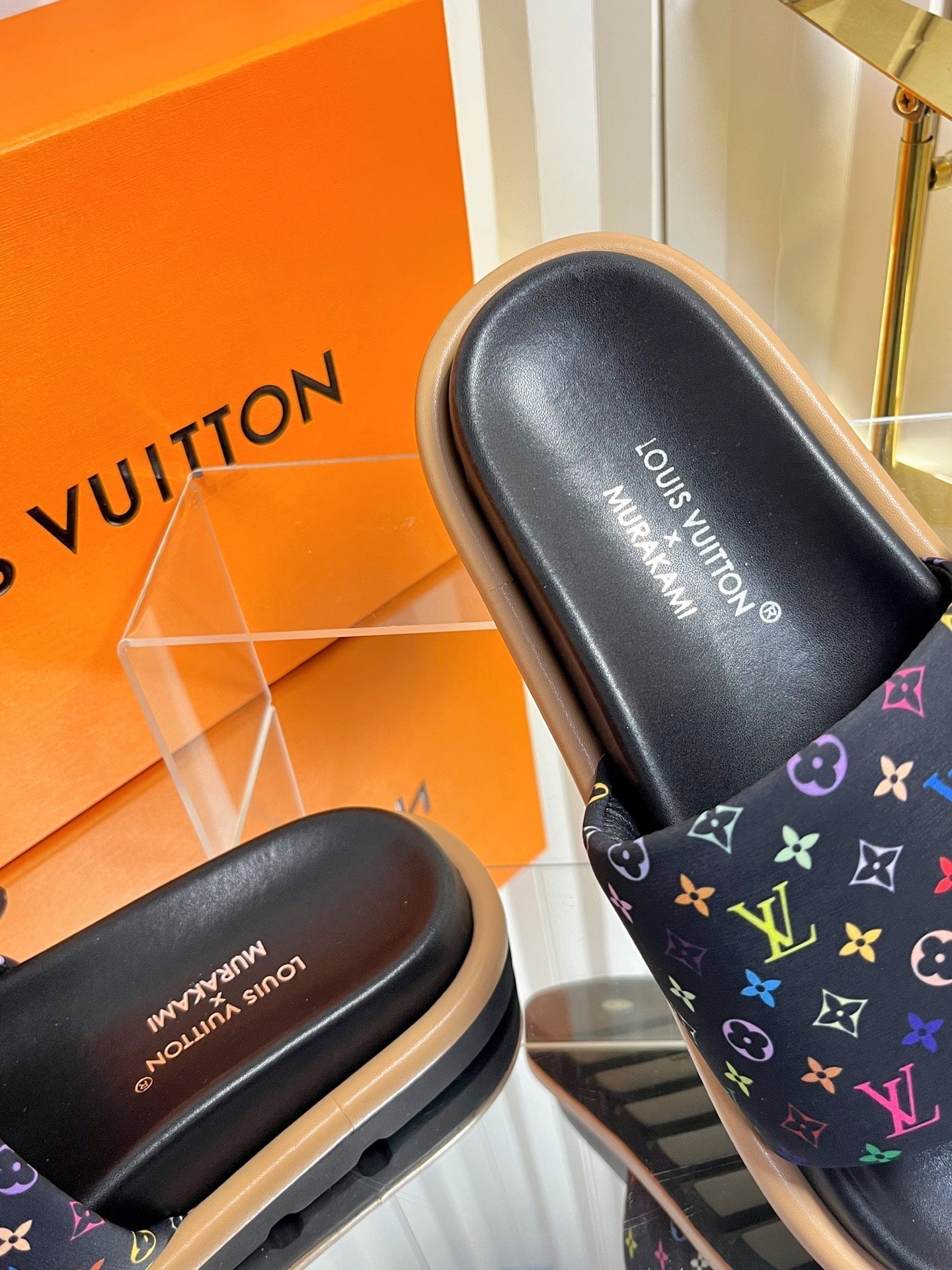 LV 26s Slippers Black Multicolor Fabric Sheepskin 616354