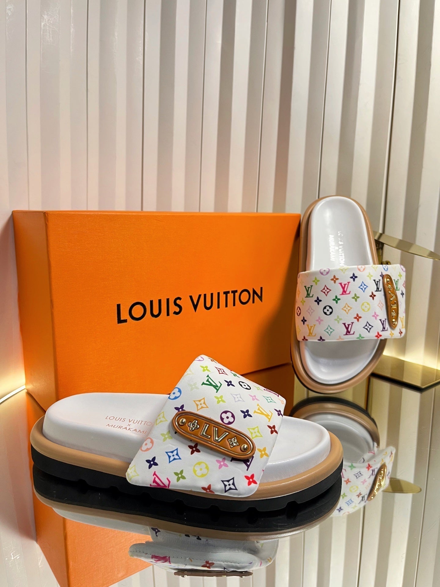 LV 26s Slippers White Multicolor Fabric Sheepskin 616355