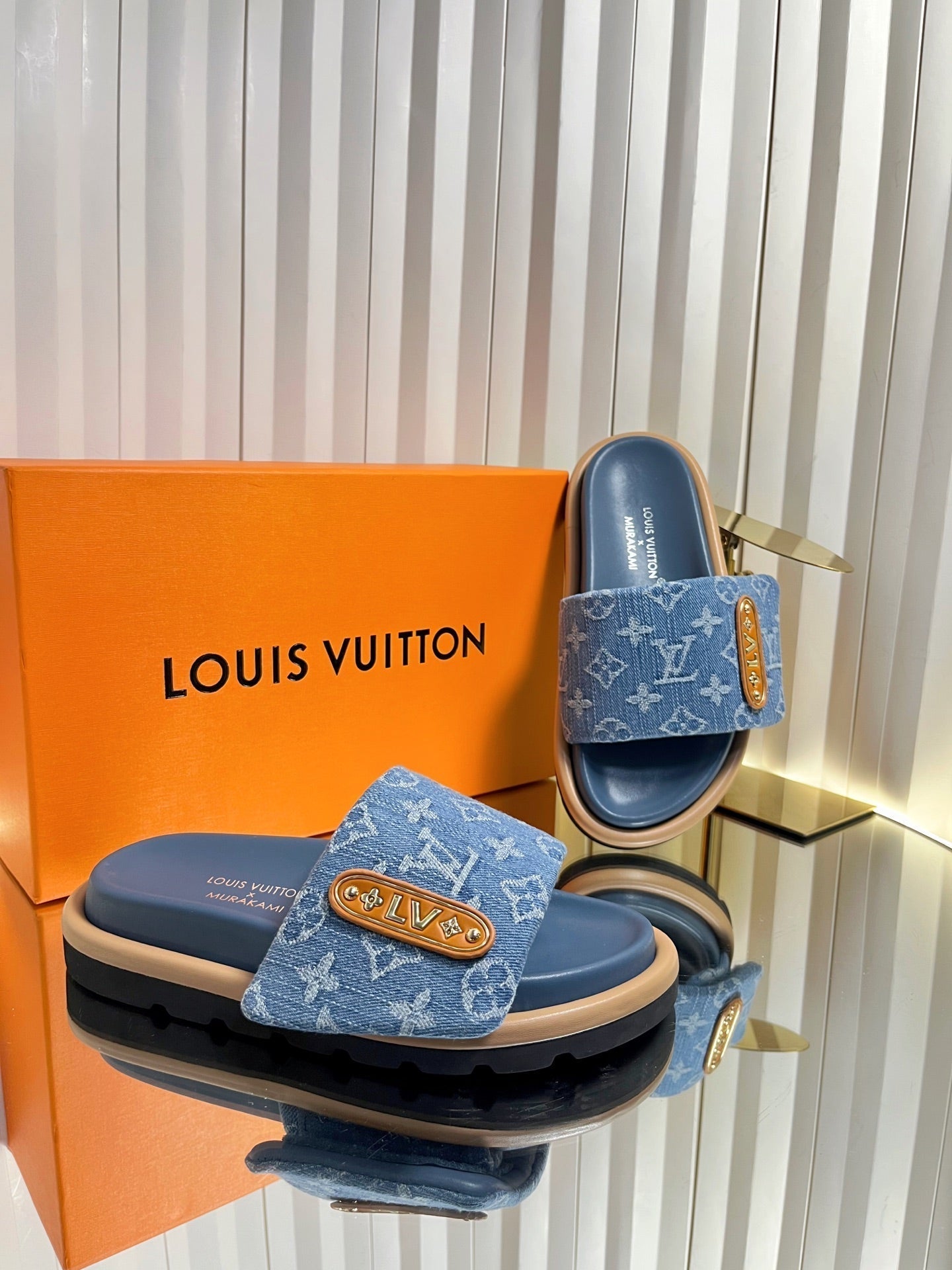 LV 26s Slippers Blue Denim Sheepskin 616357