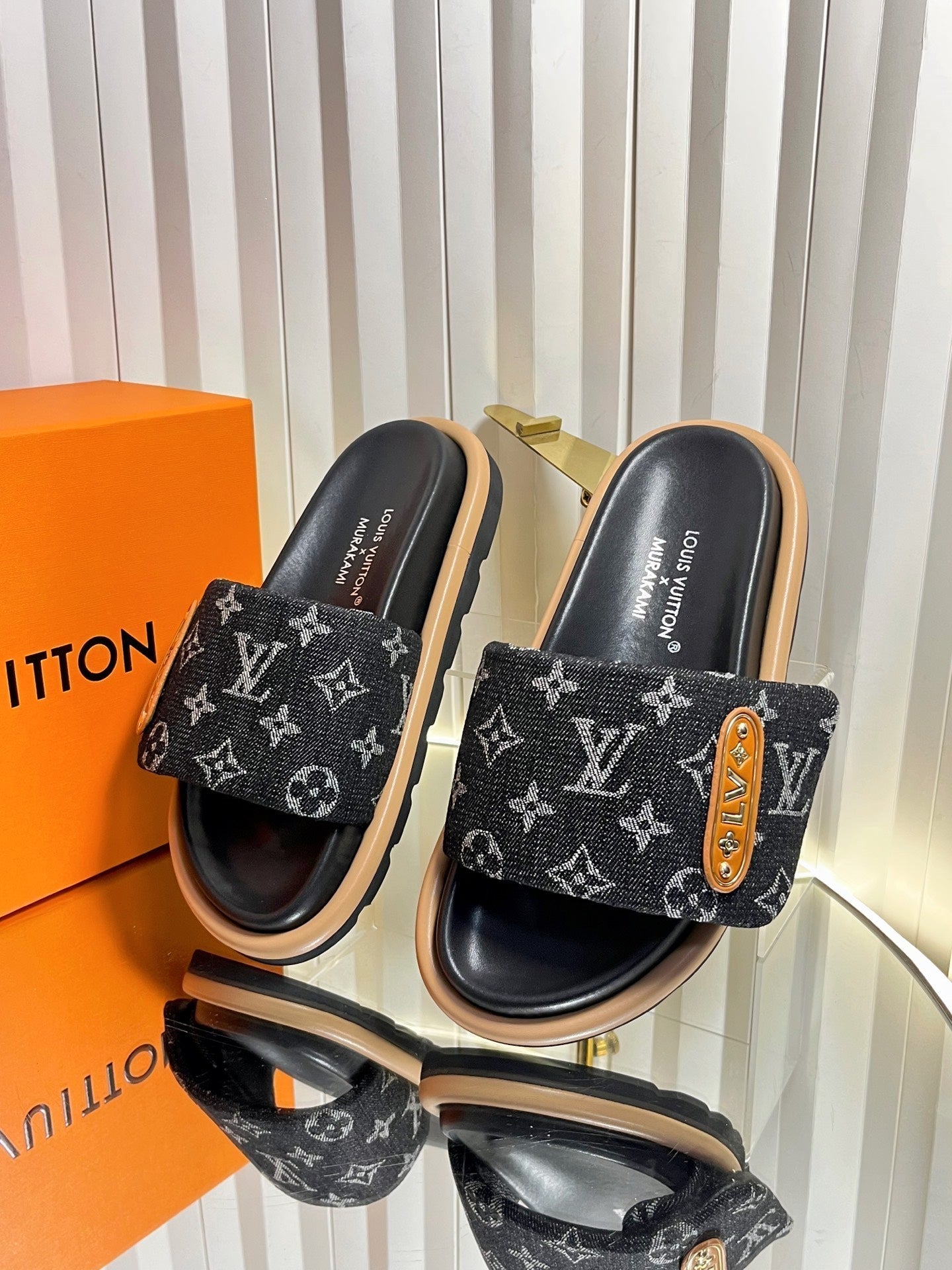 LV 26s Slippers Black Denim Sheepskin 616359