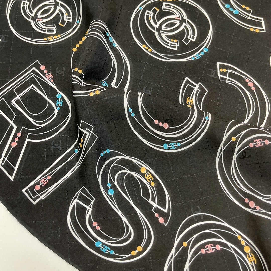 CC Square Scarf 90 CM In Black Mix White Silk 288720