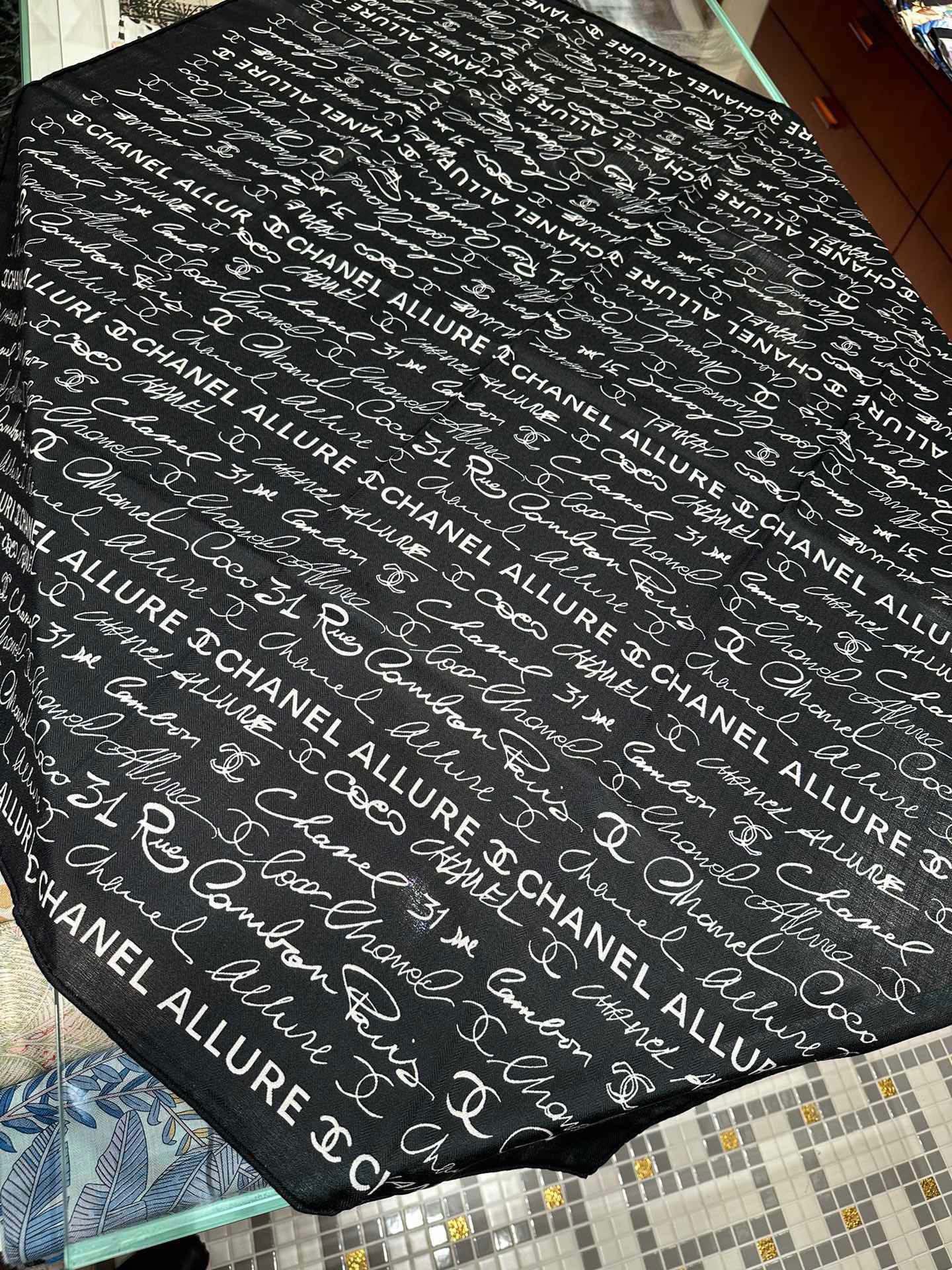 CC Square Scarf 110 CM In Black With White Text Cashmere Silk 320584