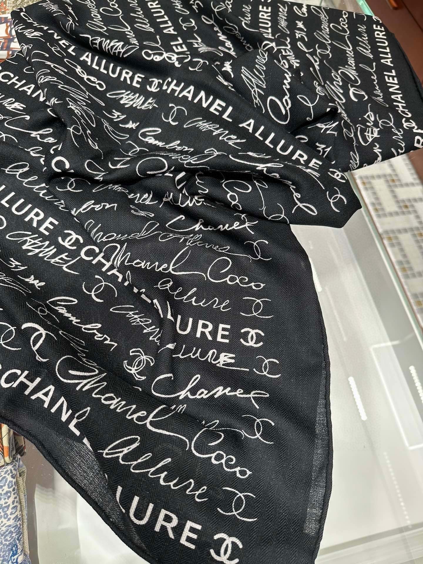 CC Square Scarf 110 CM In Black With White Text Cashmere Silk 320584