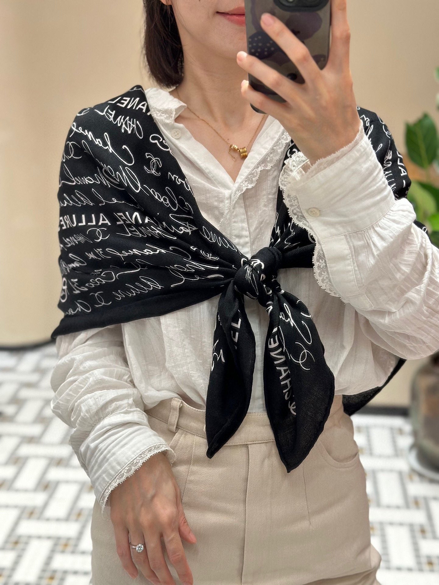 CC Square Scarf 110 CM In Black With White Text Cashmere Silk 320584