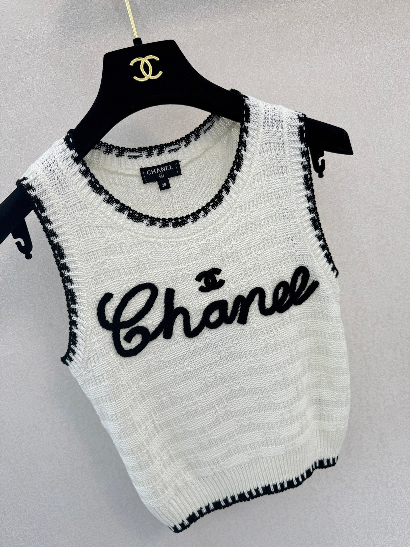 Chanel 2026 Embroidery Logo Vest White Black Wool 364271