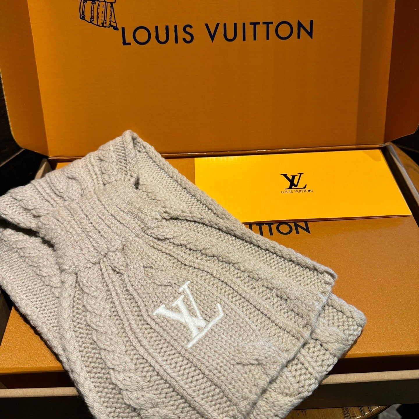 LV Freeze  Scarf 135cm Light Beige Wool 969351
