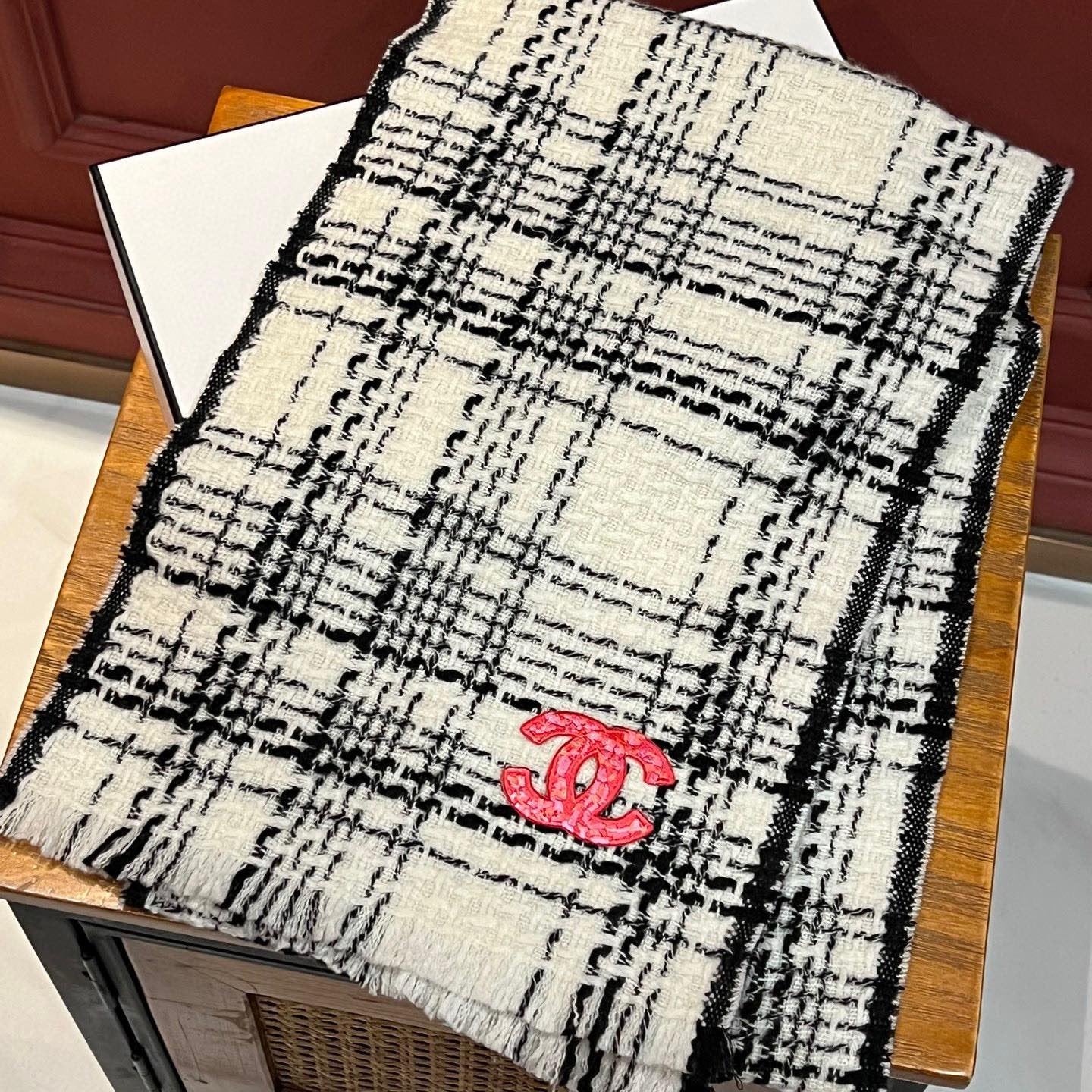 CC Scarf 185 CM White With Black Stripes Cashmere  422920