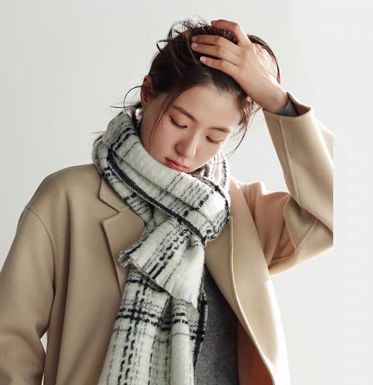 CC Scarf 185 CM White With Black Stripes Cashmere  422920