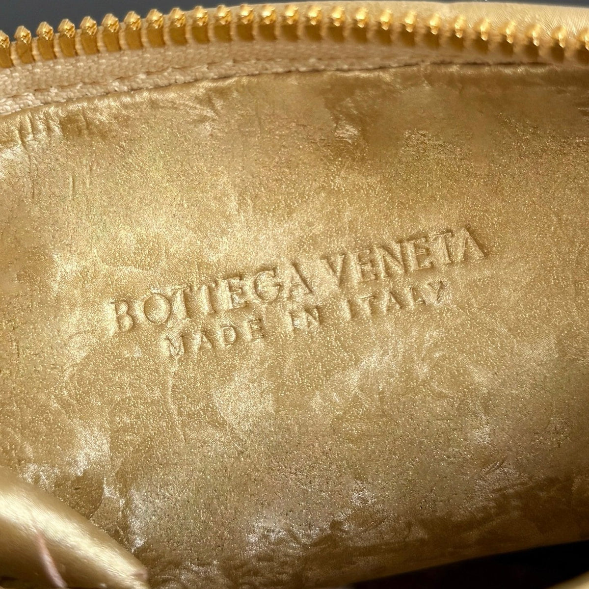 Bottega Veneta 2026 Jodie Bag 23cm Gold Lambskin 137032