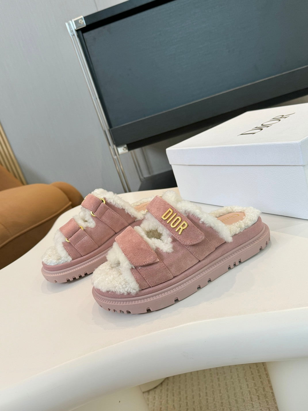 CD Dioract Slide Pink Suede And Fleece Lining