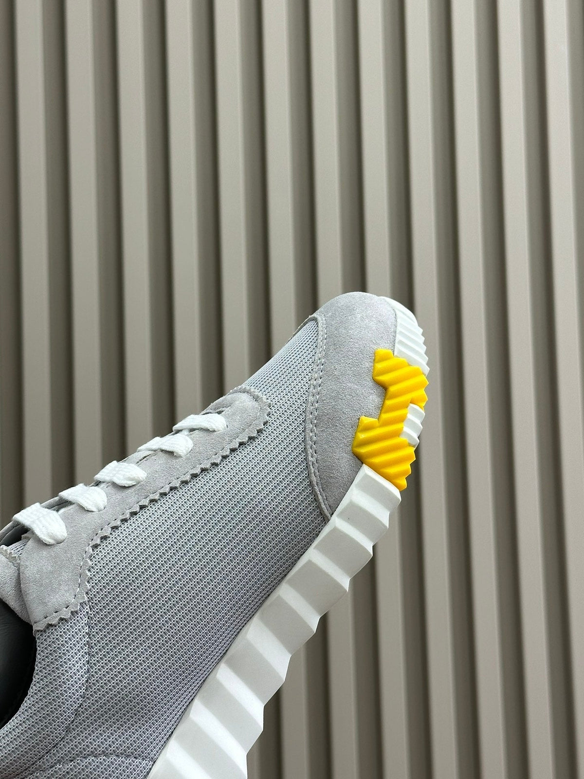 BOUNCING SNEAKERS LIGHT GRAY CALFSKIN