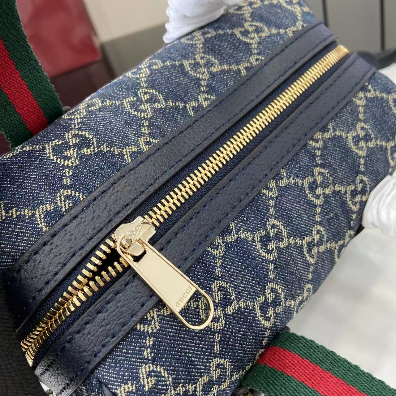 Gucci 25 GG Handbag Navy Blue Denim Leather 288801