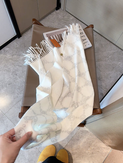 SCARF IN WHITE CASHMERE 405597
