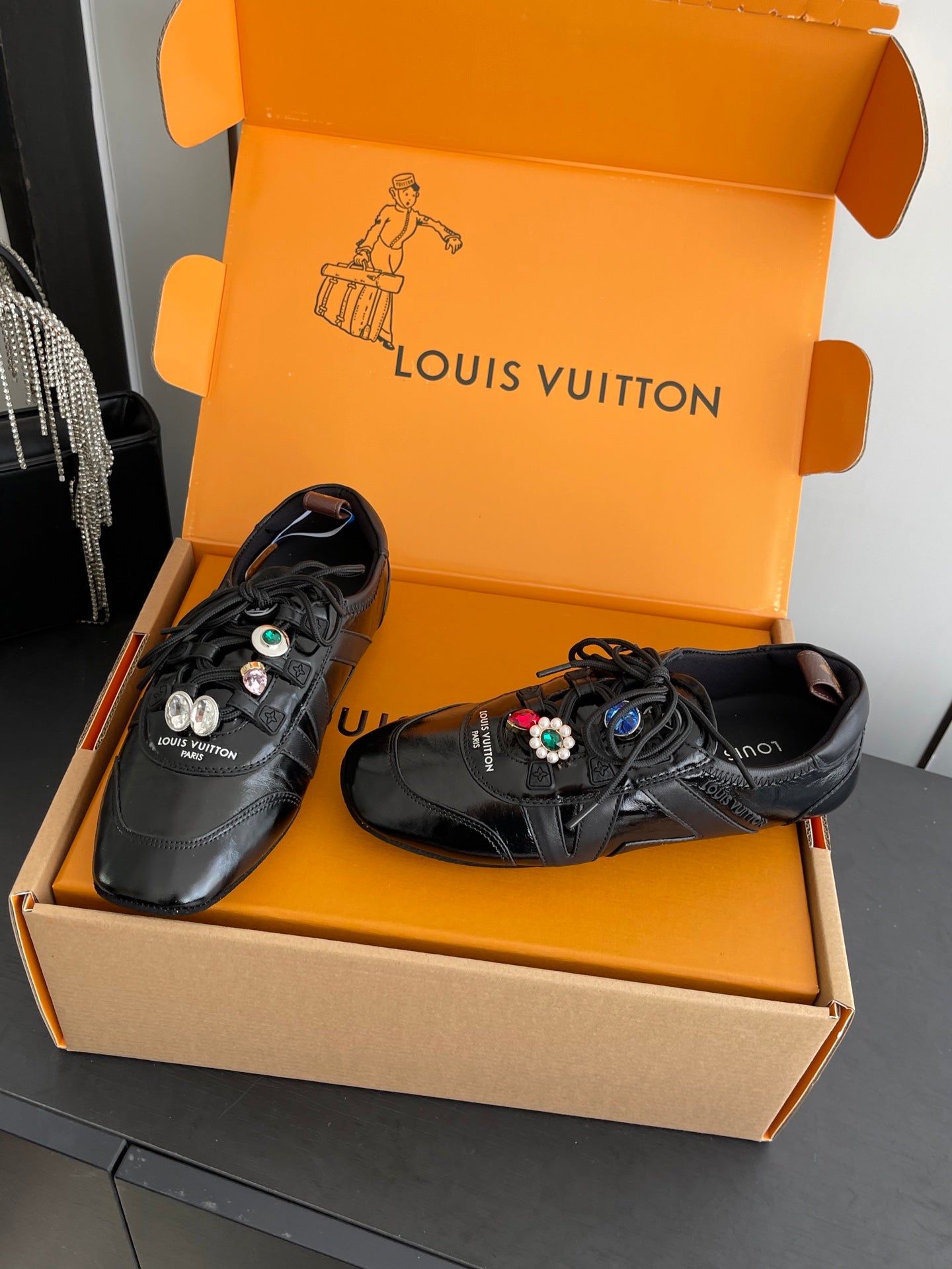 LV 26ss Ballet Sneakers Black Patent Leather 631487