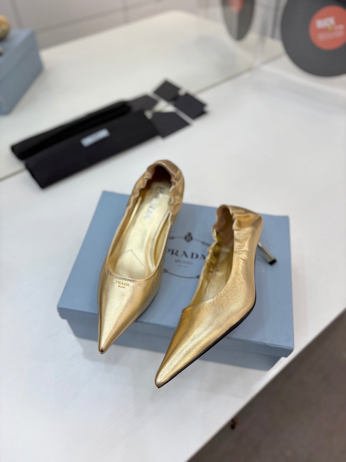 PRA 26S Pointed Toe High Heels 55 Metallic Gold Suede 627128