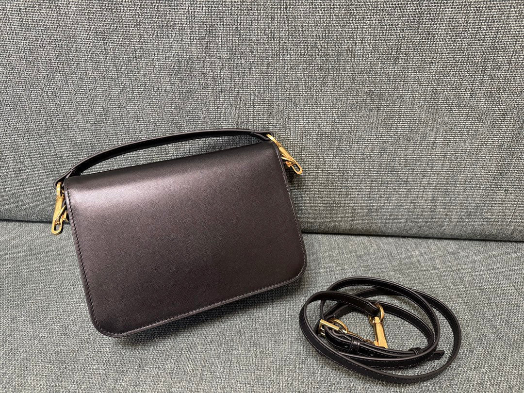 valenti loco 22cm black calfskin